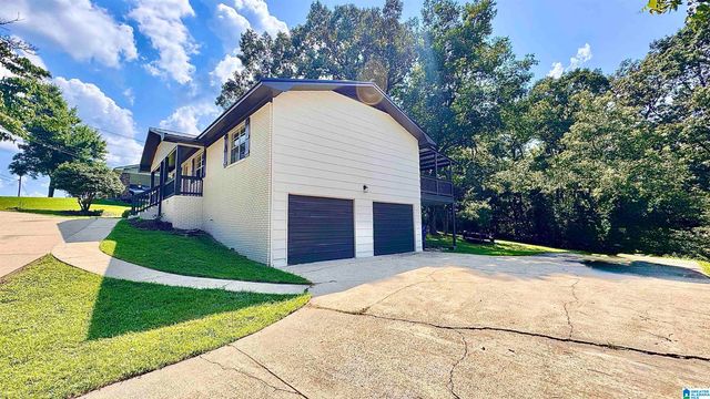 136 SOUTHMOOR CIRCLE, Oxford, AL 36203