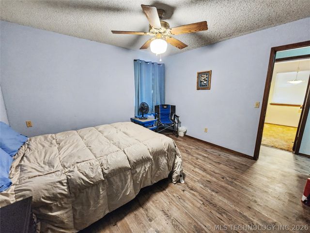 32128 S Hickory Drive, Cookson, OK 74427