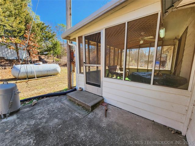 32128 S Hickory Drive, Cookson, OK 74427