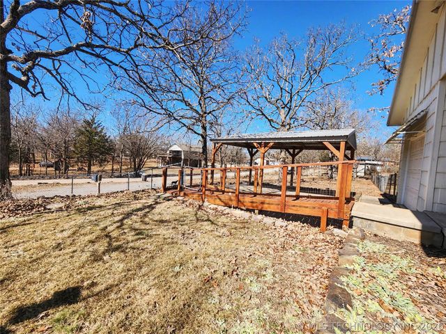 32128 S Hickory Drive, Cookson, OK 74427