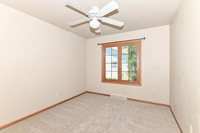 8203 Northwestern AVENUE, Racine, WI 53406