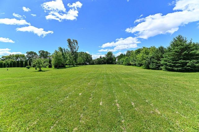 8203 Northwestern AVENUE, Racine, WI 53406