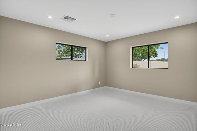 7827 N 4TH Place, Phoenix, AZ 85020