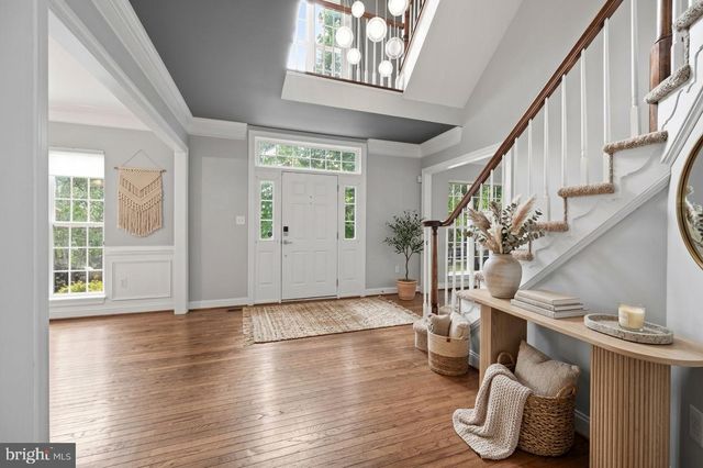 47404 MIDDLE BLUFF PL, Sterling, VA 20165