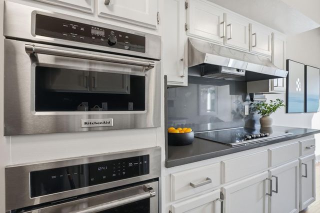 4271 Ponce Drive, Palo Alto, CA 94306