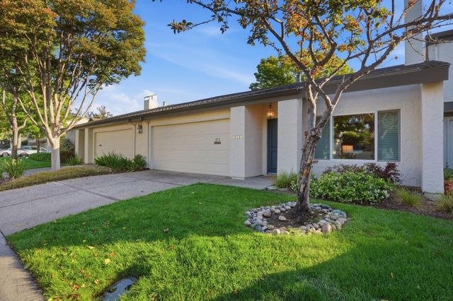 4271 Ponce Drive, Palo Alto, CA 94306