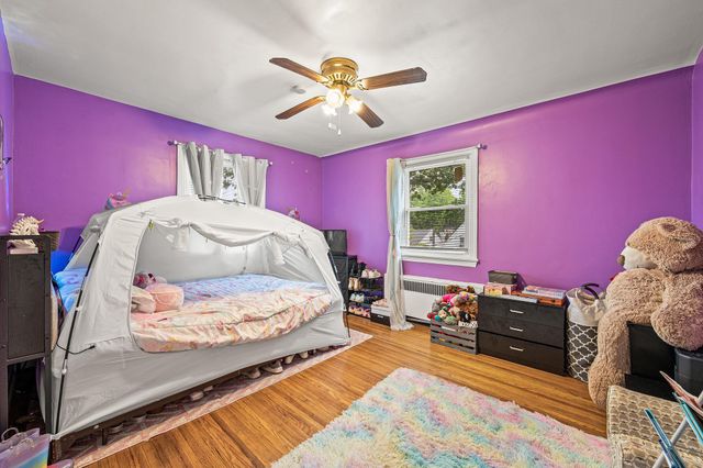 204 N WOODLAWN AVE, Aldan, PA 19018