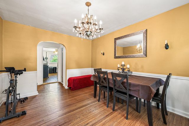 204 N WOODLAWN AVE, Aldan, PA 19018