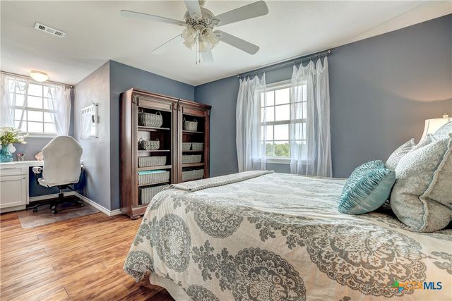 1505 County Road 315, Jarrell, TX 76537