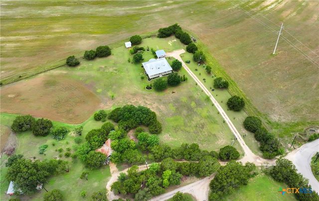 1505 County Road 315, Jarrell, TX 76537