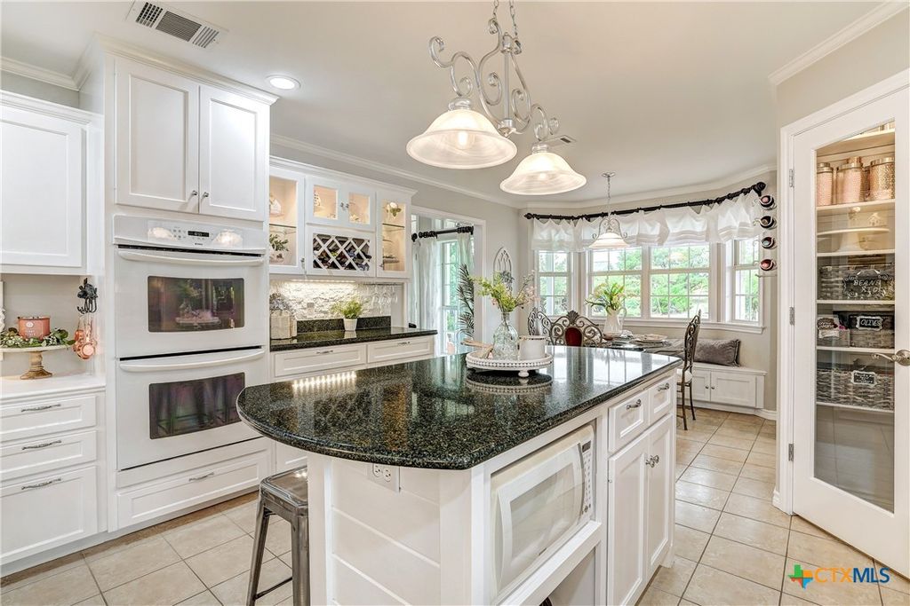 1505 County Road 315, Jarrell, TX 76537