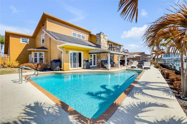 102 VIA DUOMO, New Smyrna Beach, FL 32169