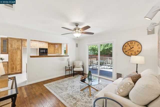 4319 Pembroke Dr, Concord, CA 94521