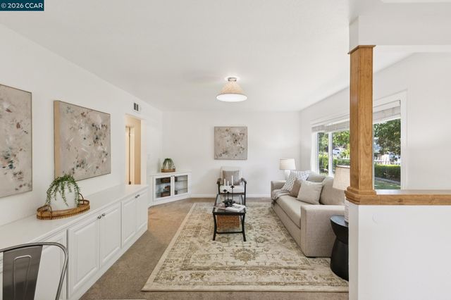 4319 Pembroke Dr, Concord, CA 94521