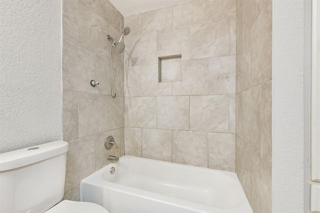 617 Avenue I, Conroe, TX 77301