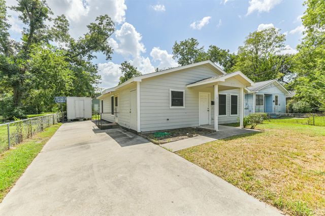 617 Avenue I, Conroe, TX 77301