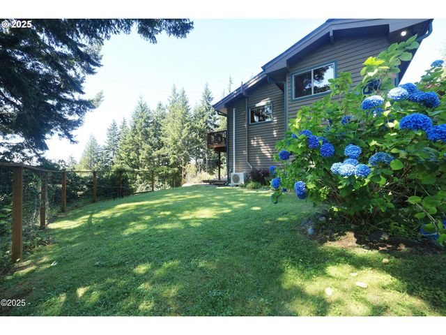 7667 Ne PARK Ln, Otis, OR 97368