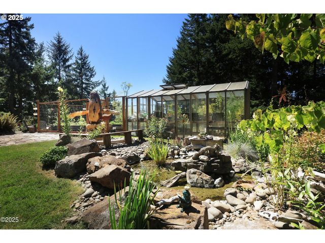 7667 Ne PARK Ln, Otis, OR 97368