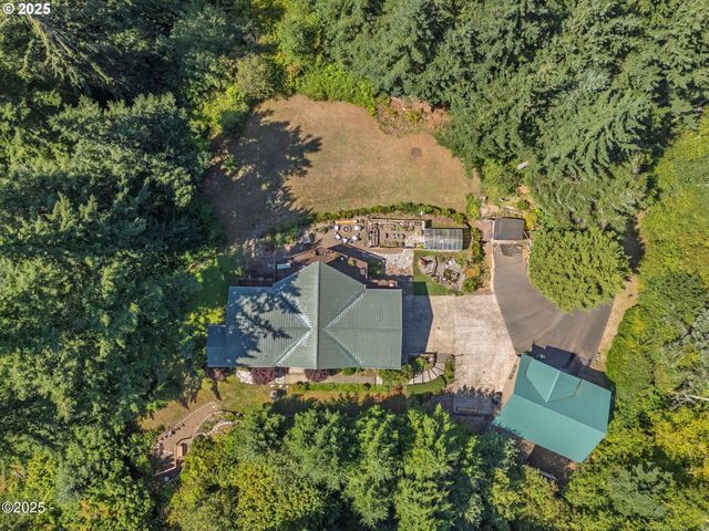 7667 Ne PARK Ln, Otis, OR 97368