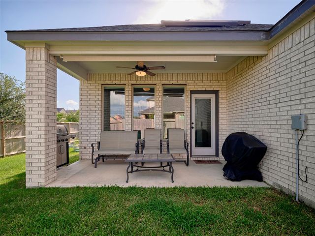 17400 Farm Pasture Trail, Hockley, TX 77447