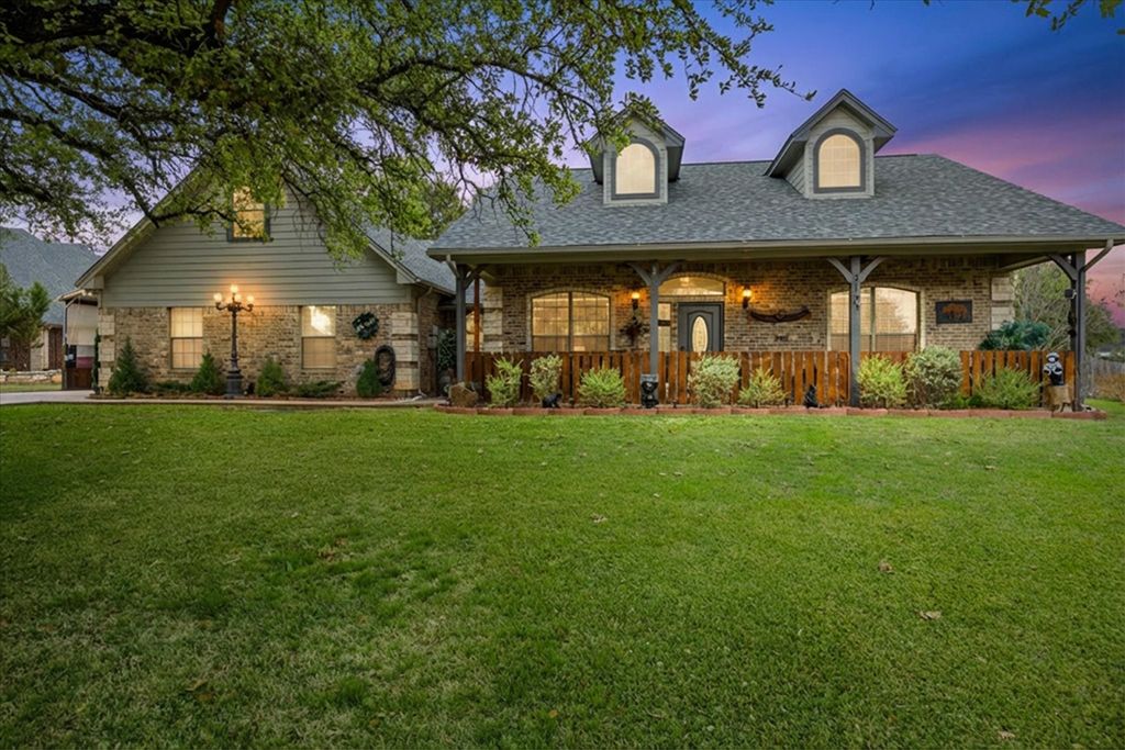 3103 Rim Rock Court, Granbury, TX 76049