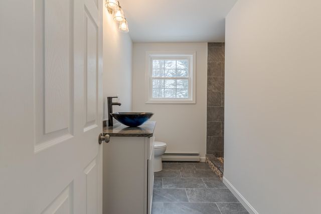 33 Linden Street, Rochester, NH 03867