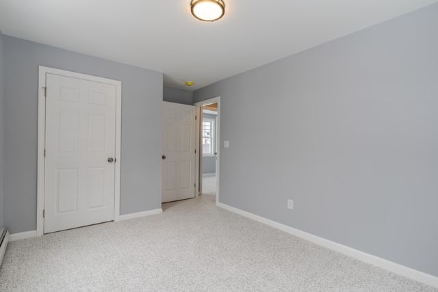 33 Linden Street, Rochester, NH 03867