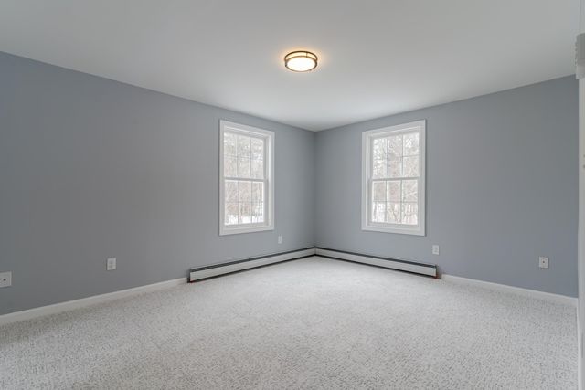 33 Linden Street, Rochester, NH 03867