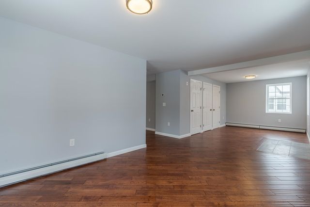 33 Linden Street, Rochester, NH 03867