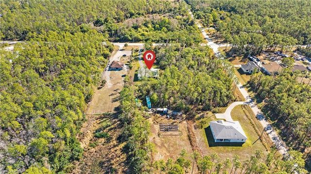 569 Desoto BLVD S, Naples, FL 34117