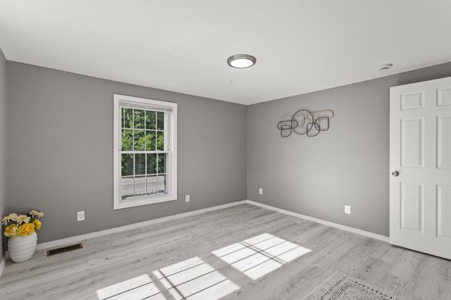 109 Purchase Street, Manchester, NH 03103