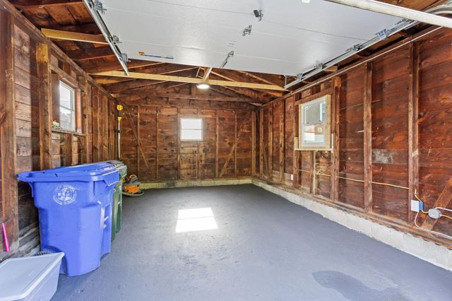 109 Purchase Street, Manchester, NH 03103