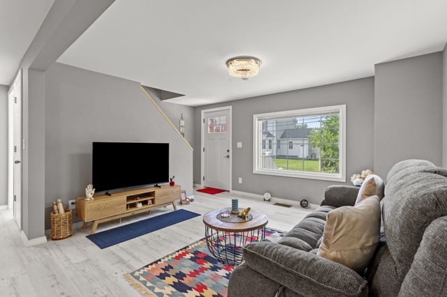 109 Purchase Street, Manchester, NH 03103