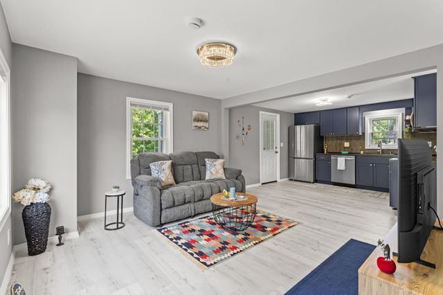 109 Purchase Street, Manchester, NH 03103