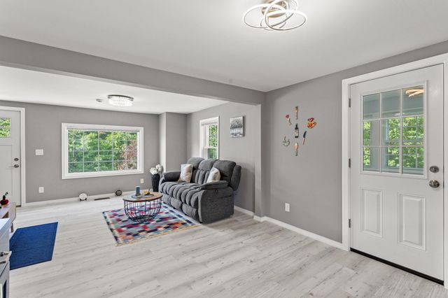 109 Purchase Street, Manchester, NH 03103