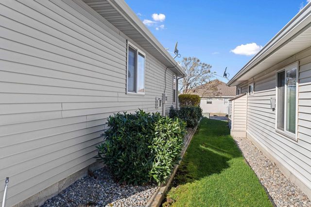 1413 S Davis Ln, Spokane Valley, WA 99216