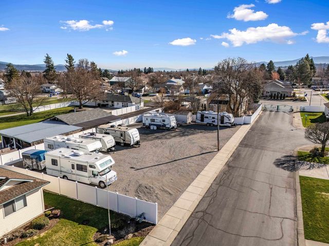 1413 S Davis Ln, Spokane Valley, WA 99216