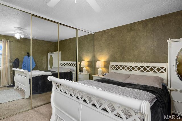 2637 Falcons Way 76, St Charles, MO 63303