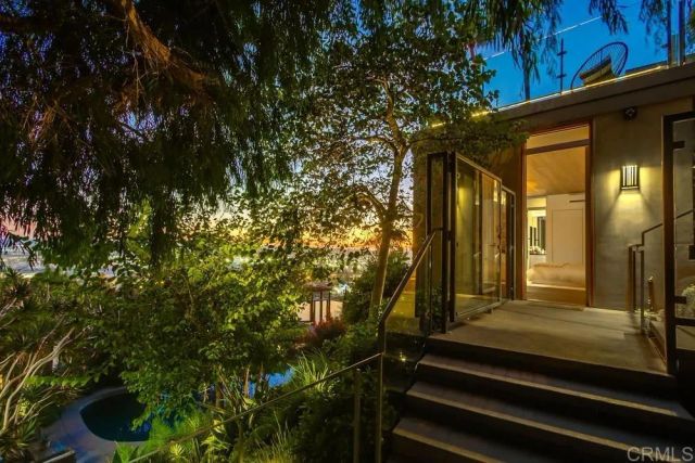 2477 PRESIDIO DR, San Diego, CA 92103