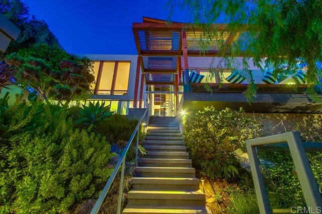 2477 PRESIDIO DR, San Diego, CA 92103