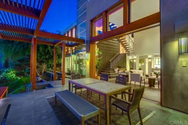 2477 PRESIDIO DR, San Diego, CA 92103