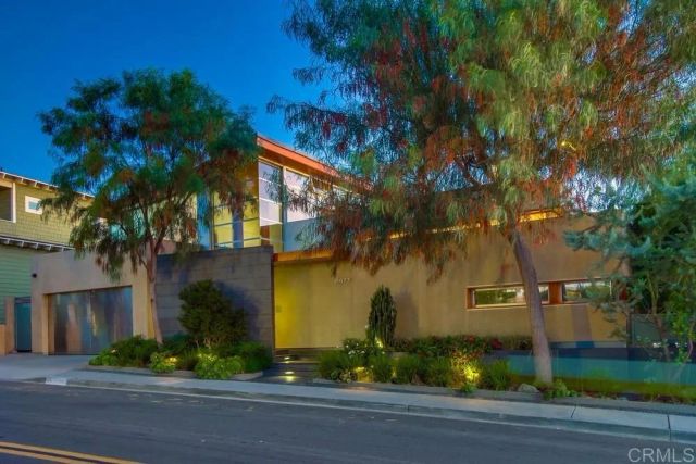 2477 PRESIDIO DR, San Diego, CA 92103