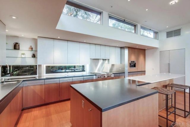 2477 PRESIDIO DR, San Diego, CA 92103