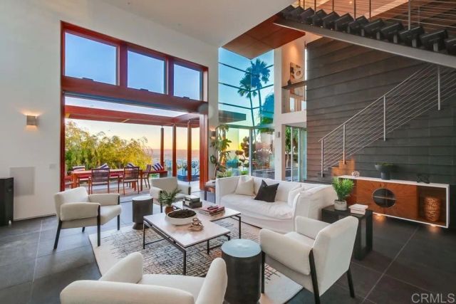 2477 PRESIDIO DR, San Diego, CA 92103