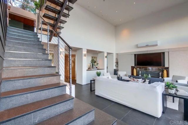 2477 PRESIDIO DR, San Diego, CA 92103