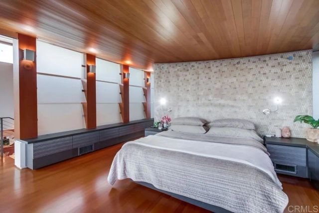 2477 PRESIDIO DR, San Diego, CA 92103