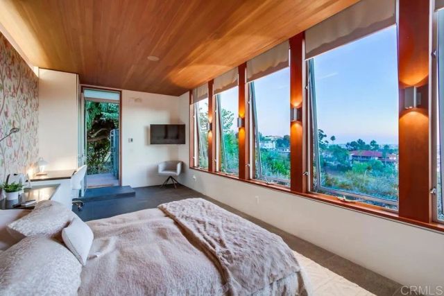 2477 PRESIDIO DR, San Diego, CA 92103