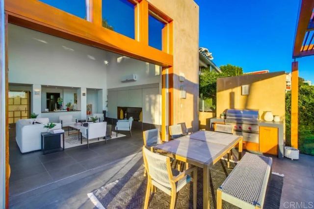 2477 PRESIDIO DR, San Diego, CA 92103