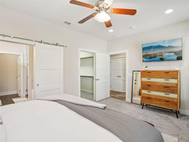 1206 Deloney ST B, Austin, TX 78721