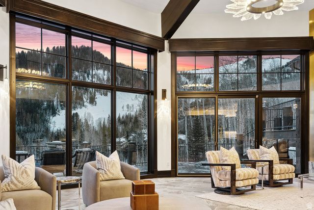 73 WHITE PINE RD, Park City, UT 84060